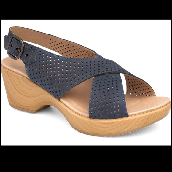 dansko jacinda black
